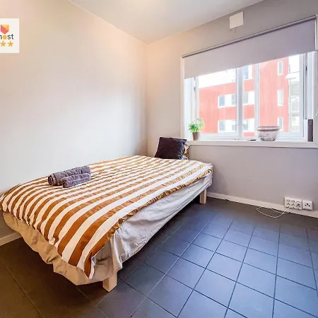 King Bed Smart Tv Wifi Downtown